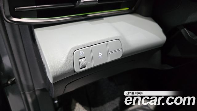Hyundai AVANTE 2024 — photo 12