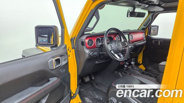 Jeep Wrangler 2020 — photo 13
