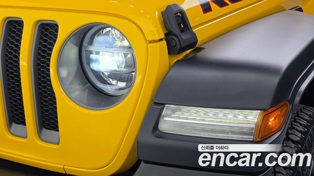 Jeep Wrangler 2020 — photo 8