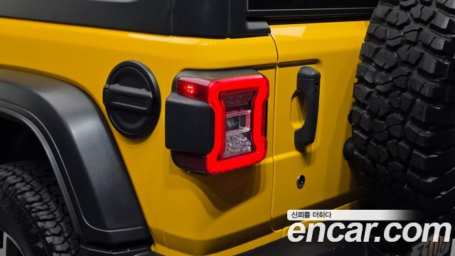 Jeep Wrangler 2020 — photo 9