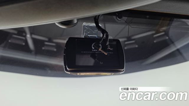 Jeep Wrangler 2020 — photo 31