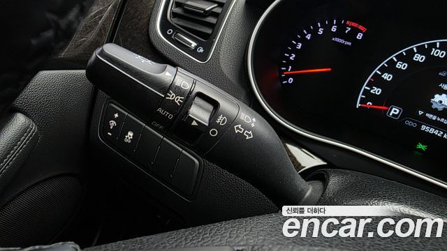 Kia K7 2014 — photo 18