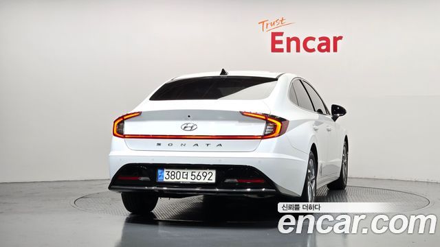 Hyundai Sonata 2023 — photo 4