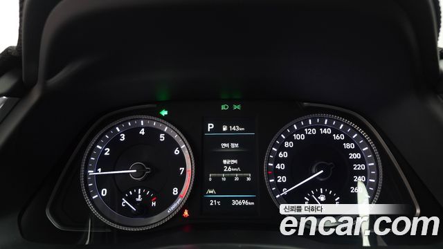 Hyundai Sonata 2023 — photo 11