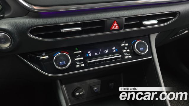 Hyundai Sonata 2023 — photo 22