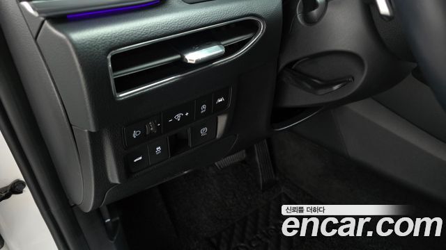 Hyundai Sonata 2023 — photo 24