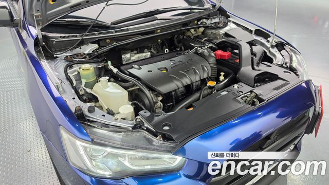 Mitsubishi Lancer 2010 — photo 6