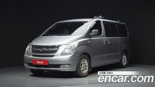 Hyundai Starex 2014 — photo 1