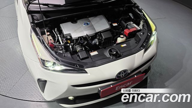 Toyota Prius 2019 — photo 6