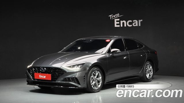 Hyundai Sonata 2022 — photo 1