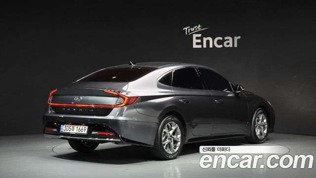 Hyundai Sonata 2022 — photo 2