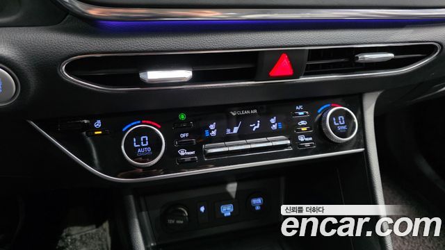 Hyundai Sonata 2022 — photo 18