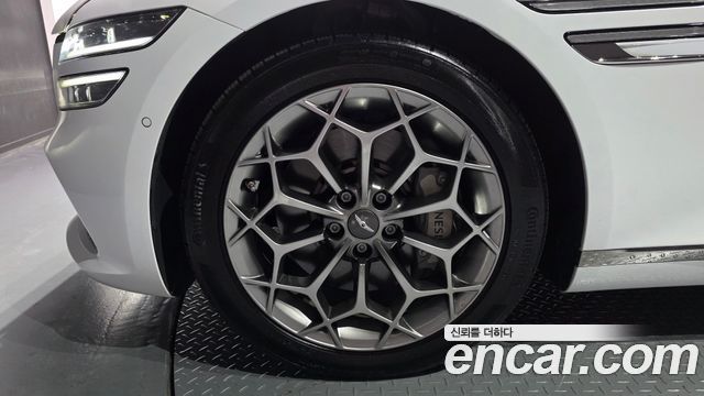 Genesis G80 2022 — photo 5