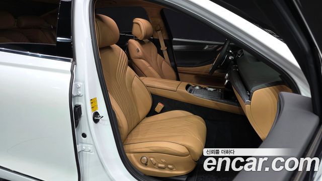 Genesis G80 2022 — photo 17