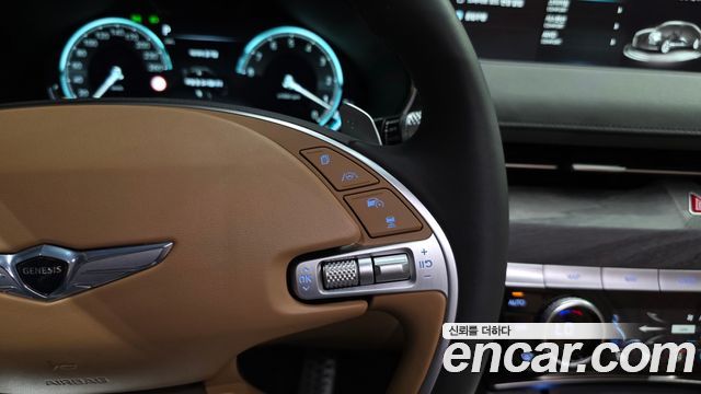 Genesis G80 2022 — photo 23