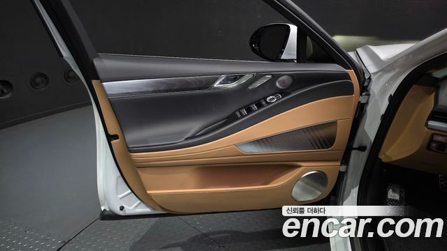 Genesis G80 2022 — photo 14