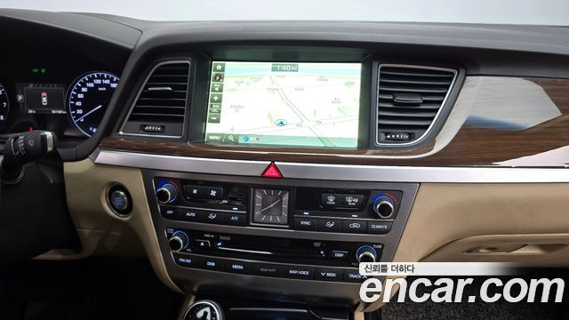 Hyundai Genesis 2015 — photo 14