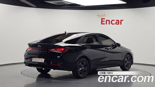 Hyundai AVANTE 2023 — photo 2