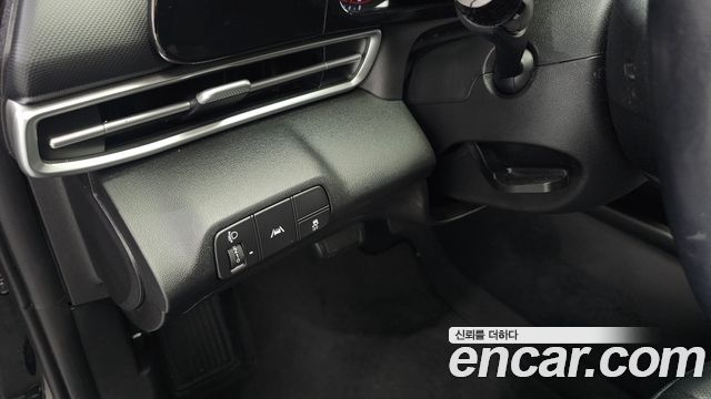Hyundai AVANTE 2023 — photo 29