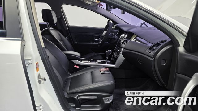 Renault Korea SM5  2015 — photo 17