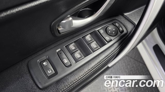 Renault Korea SM5  2015 — photo 28