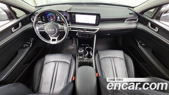 Kia K5 2022 — photo 10