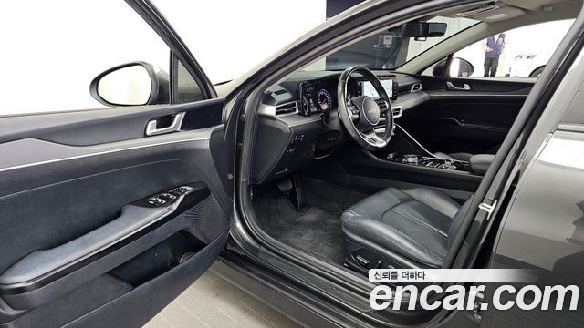 Kia K5 2022 — photo 13