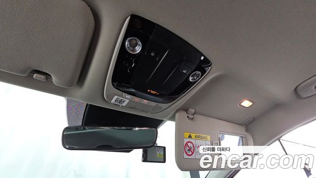 Kia K5 2022 — photo 23