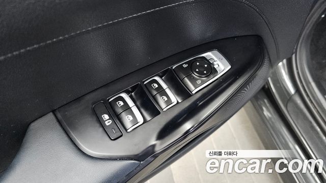 Kia K5 2022 — photo 25