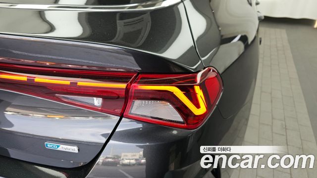 Kia K5 2022 — photo 9