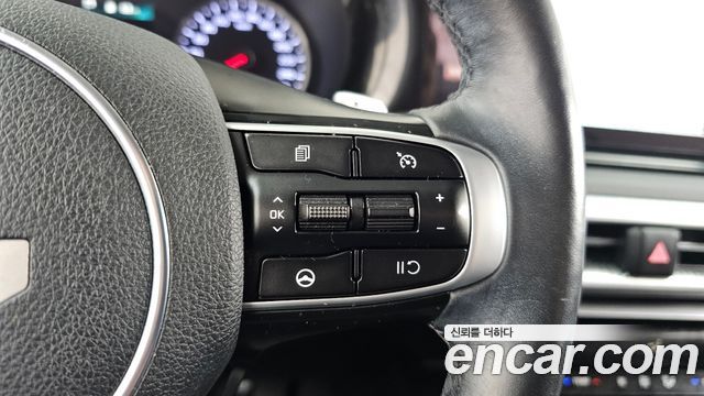 Kia K5 2022 — photo 30
