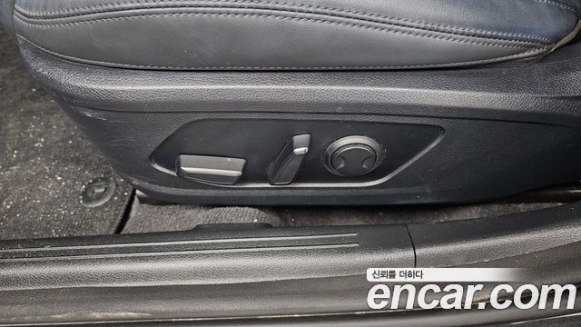 Kia K5 2022 — photo 32