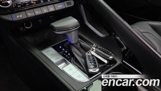Hyundai AVANTE 2021 — photo 9