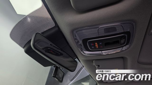 Hyundai AVANTE 2021 — photo 19