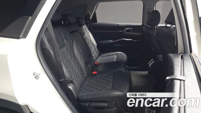 Kia Sorento 2023 — photo 17