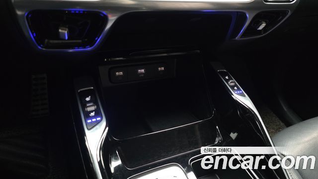 Kia Sorento 2023 — photo 27