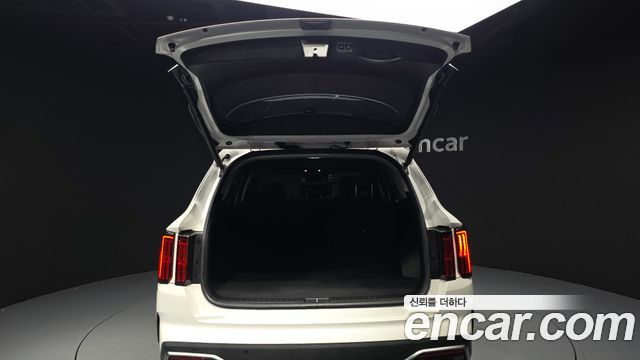 Kia Sorento 2023 — photo 35