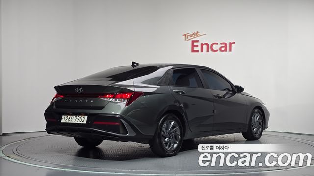 Hyundai AVANTE 2024 — photo 2