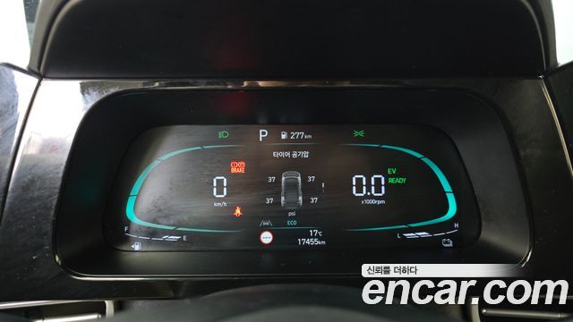 Hyundai AVANTE 2024 — photo 11