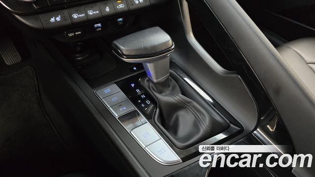 Hyundai AVANTE 2024 — photo 12