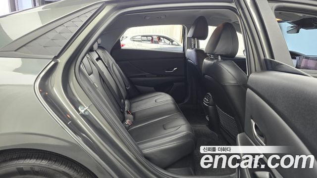 Hyundai AVANTE 2024 — photo 17