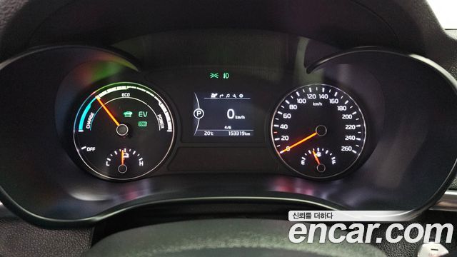 Kia K5 2016 — photo 8