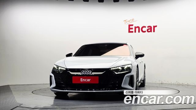 Audi e-tron GT 2022 — photo 3