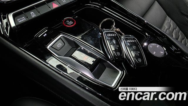 Audi e-tron GT 2022 — photo 9