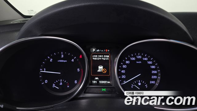 Hyundai Santafe 2016 — photo 11