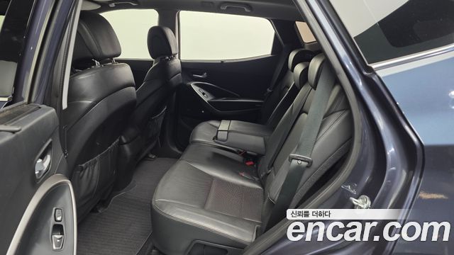 Hyundai Santafe 2016 — photo 18