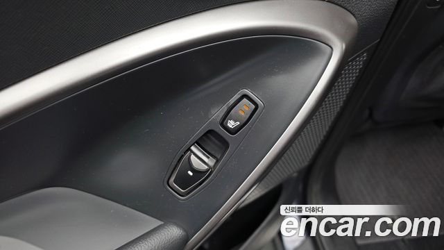 Hyundai Santafe 2016 — photo 24