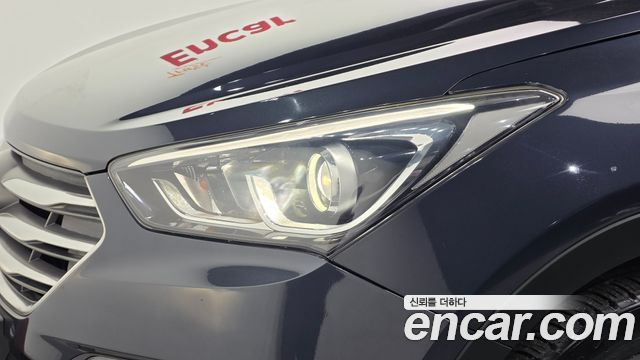 Hyundai Santafe 2016 — photo 8
