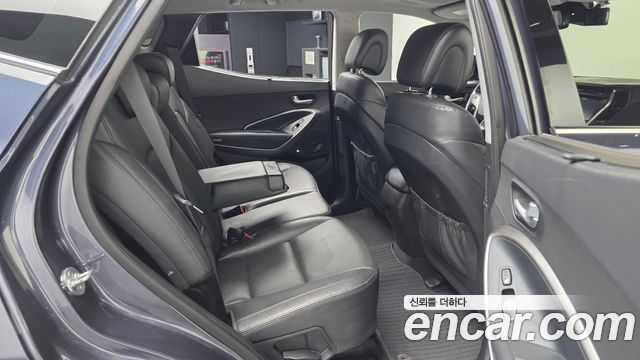Hyundai Santafe 2016 — photo 16