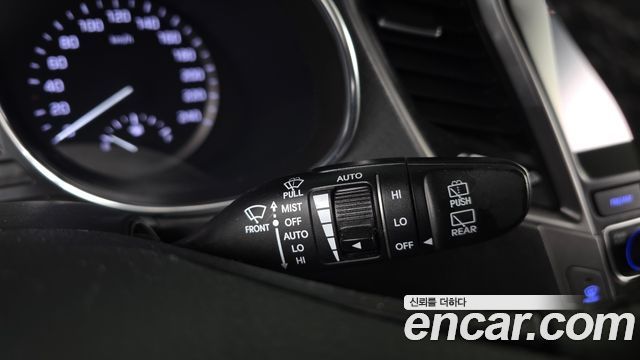 Hyundai Santafe 2016 — photo 31